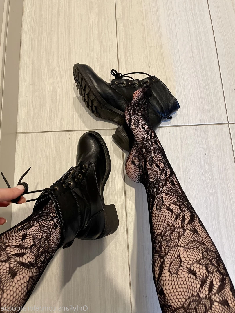 Elora [ eloratootsie ] Onlyfans leaked photo 6672346 on Hotleaks.tv