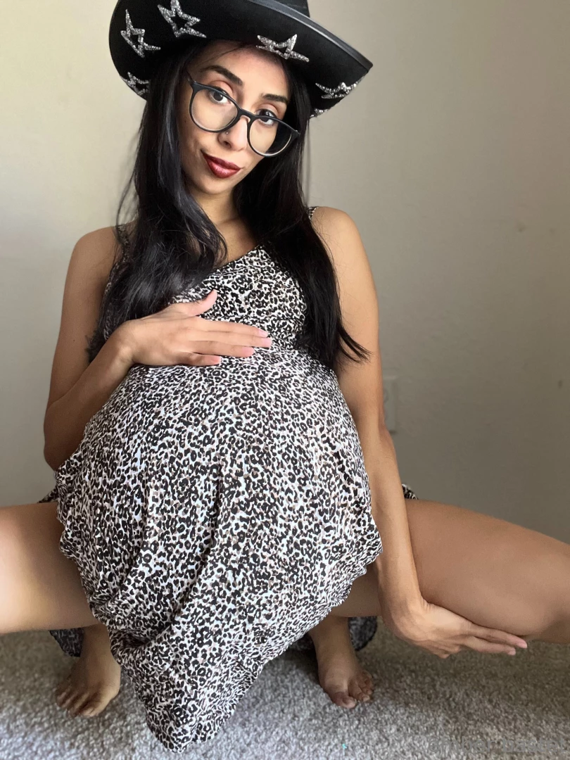 Ember [ emberbastet ] Onlyfans leaked photo 18666905 on Hotleaks.tv