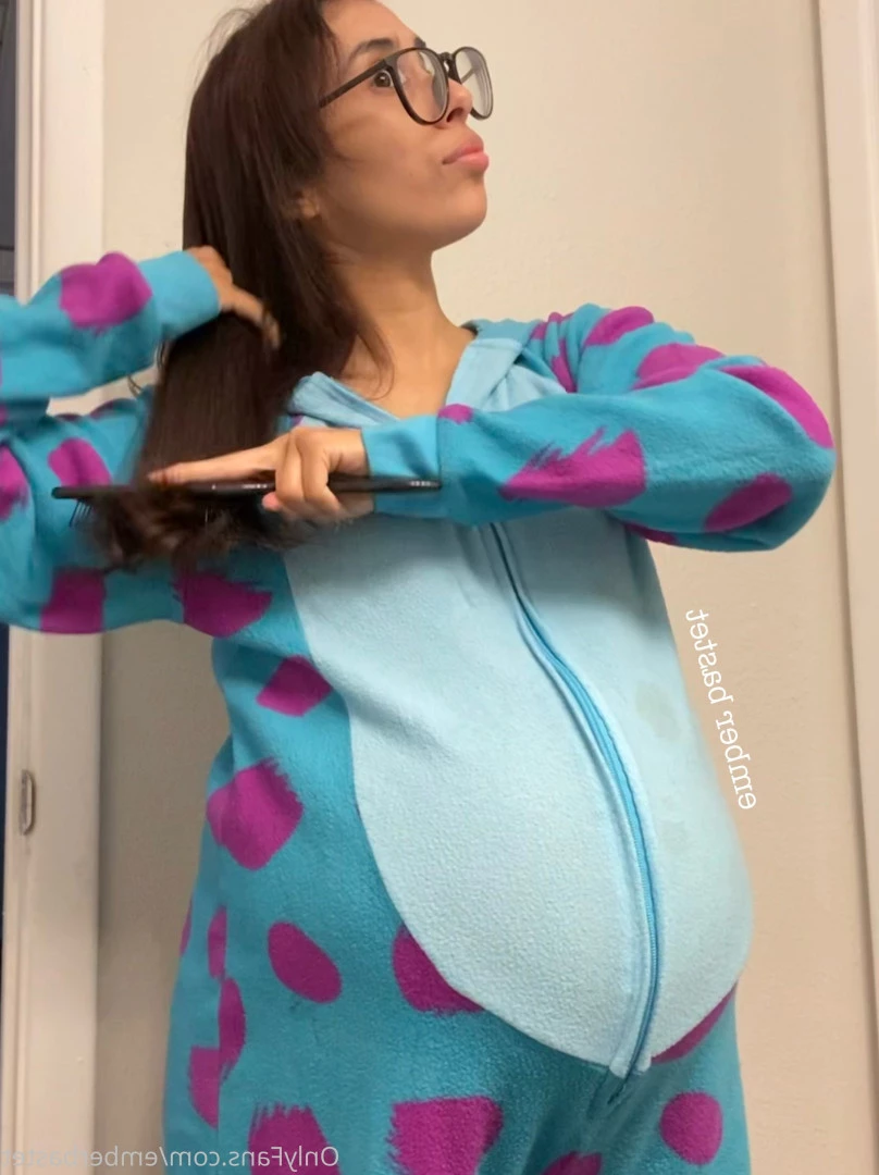 Ember [ emberbastet ] Onlyfans leaked photo 7496940 on Hotleaks.tv