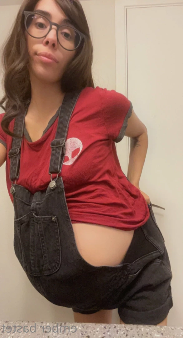 Ember [ emberbastet ] Onlyfans leaked photo 7497364 on Hotleaks.tv