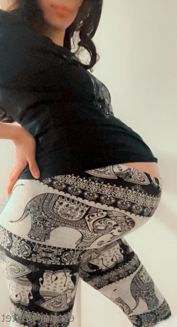 Ember [ emberbastet ] Onlyfans leaked photo 7501044 on Hotleaks.tv