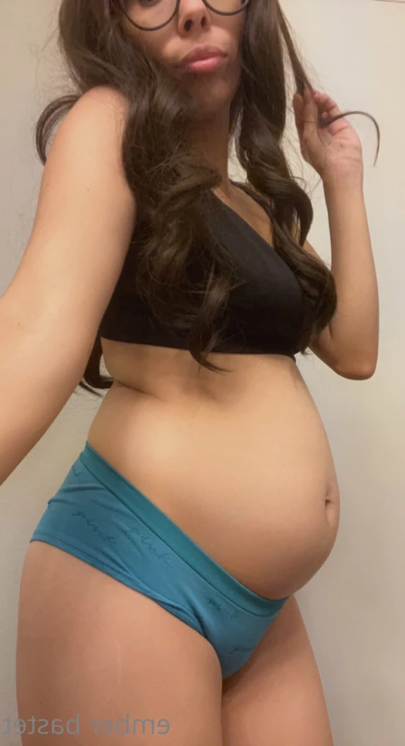 Ember [ emberbastet ] Onlyfans leaked photo 7502397 on Hotleaks.tv
