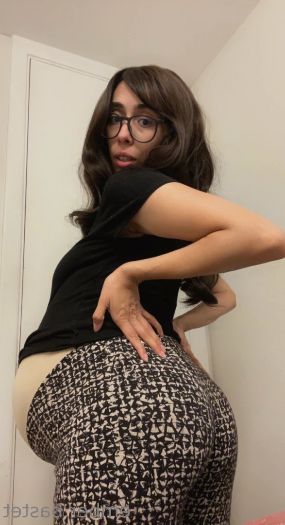 Ember [ emberbastet ] Onlyfans leaked photo 7506617 on Hotleaks.tv