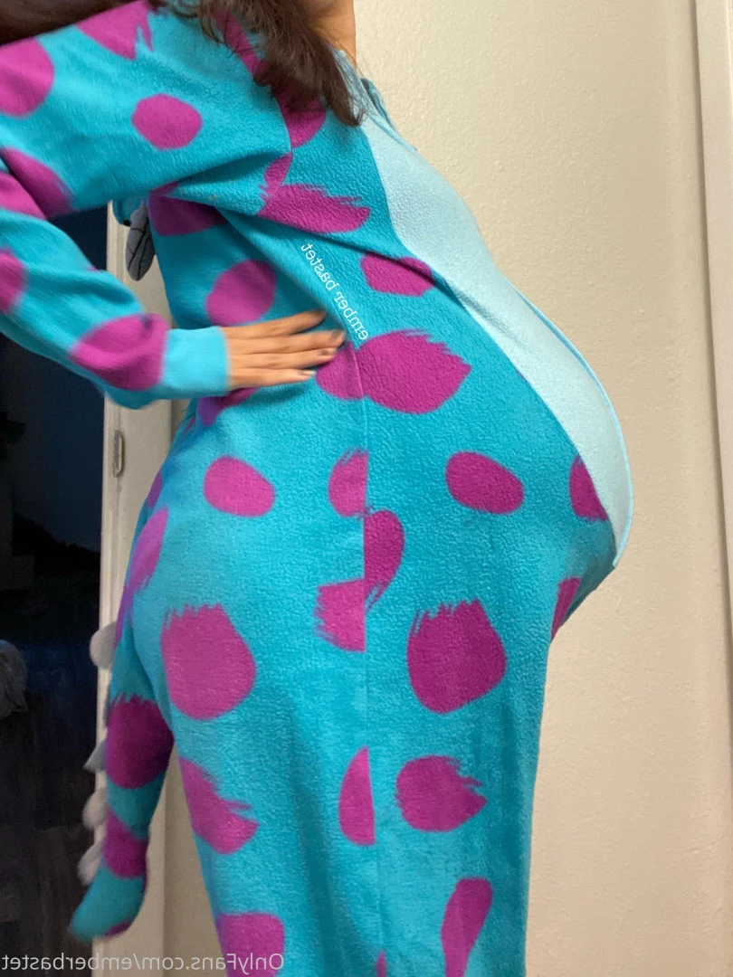 Ember [ emberbastet ] Onlyfans leaked photo 7507903 on Hotleaks.tv