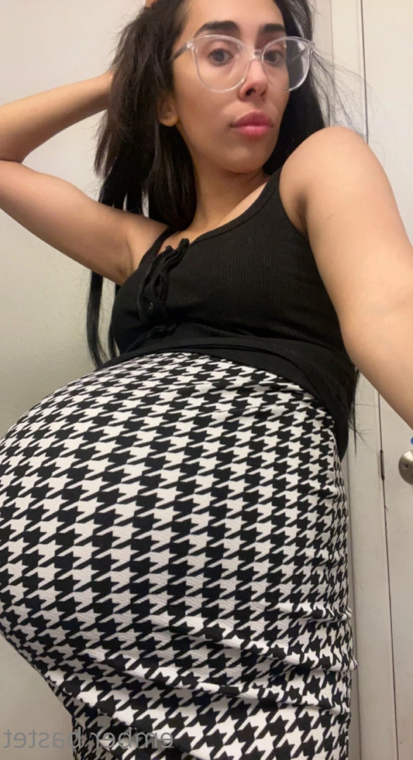 Ember [ emberbastet ] Onlyfans leaked photo 7508812 on Hotleaks.tv