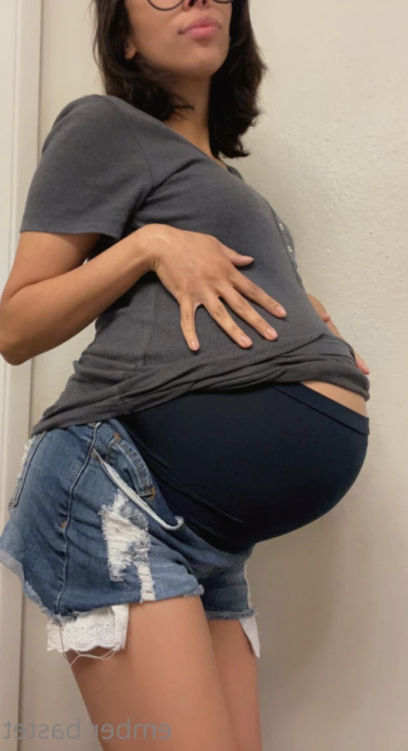 Ember [ emberbastet ] Onlyfans leaked photo 7512559 on Hotleaks.tv