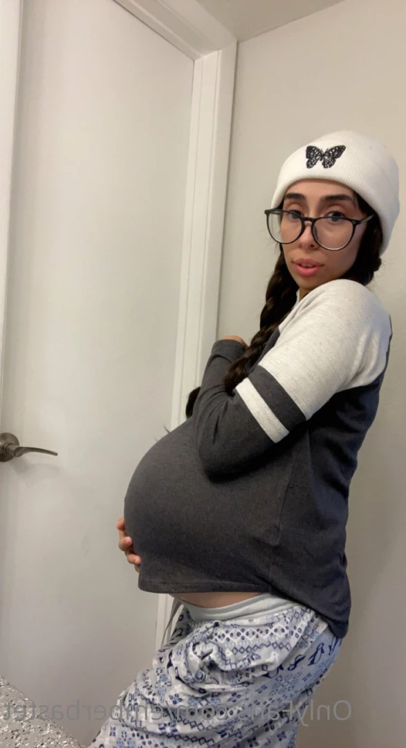 Ember [ emberbastet ] Onlyfans leaked photo 7512937 on Hotleaks.tv
