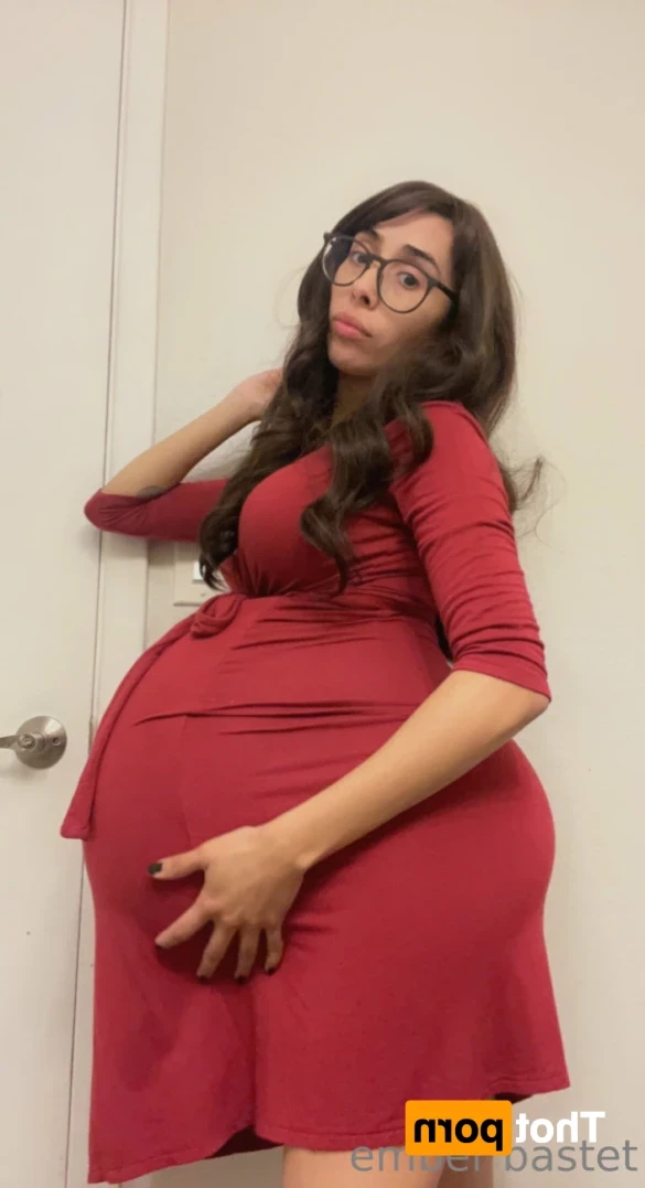 Ember [ emberbastet ] Onlyfans leaked photo 12622828 on Hotleaks.tv