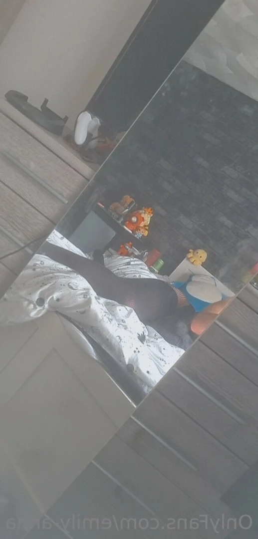 Emily [ emily-anna ] Onlyfans leaked photo 7666144 on Hotleaks.tv