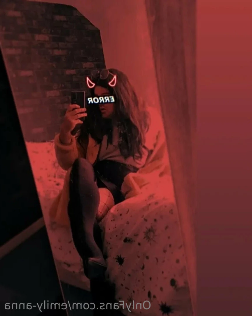 Emily [ emily-anna ] Onlyfans leaked photo 7666152 on Hotleaks.tv