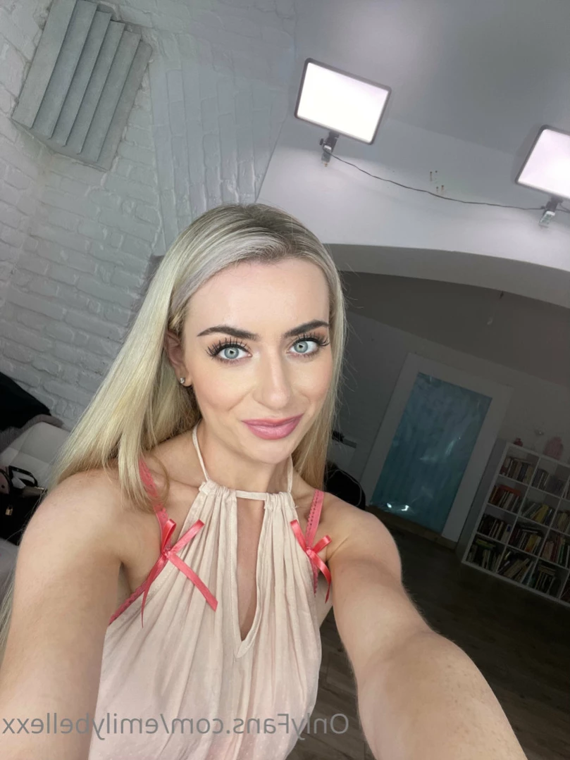 Emily Bellexx [ emilybellexx ] Onlyfans leaked photo 10954481 on Hotleaks.tv