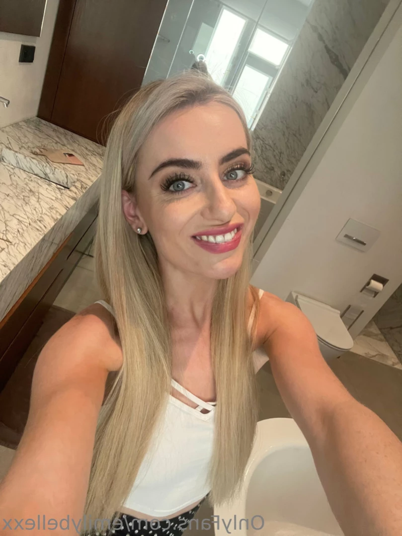 Emily Bellexx [ emilybellexx ] Onlyfans leaked photo 11047938 on Hotleaks.tv