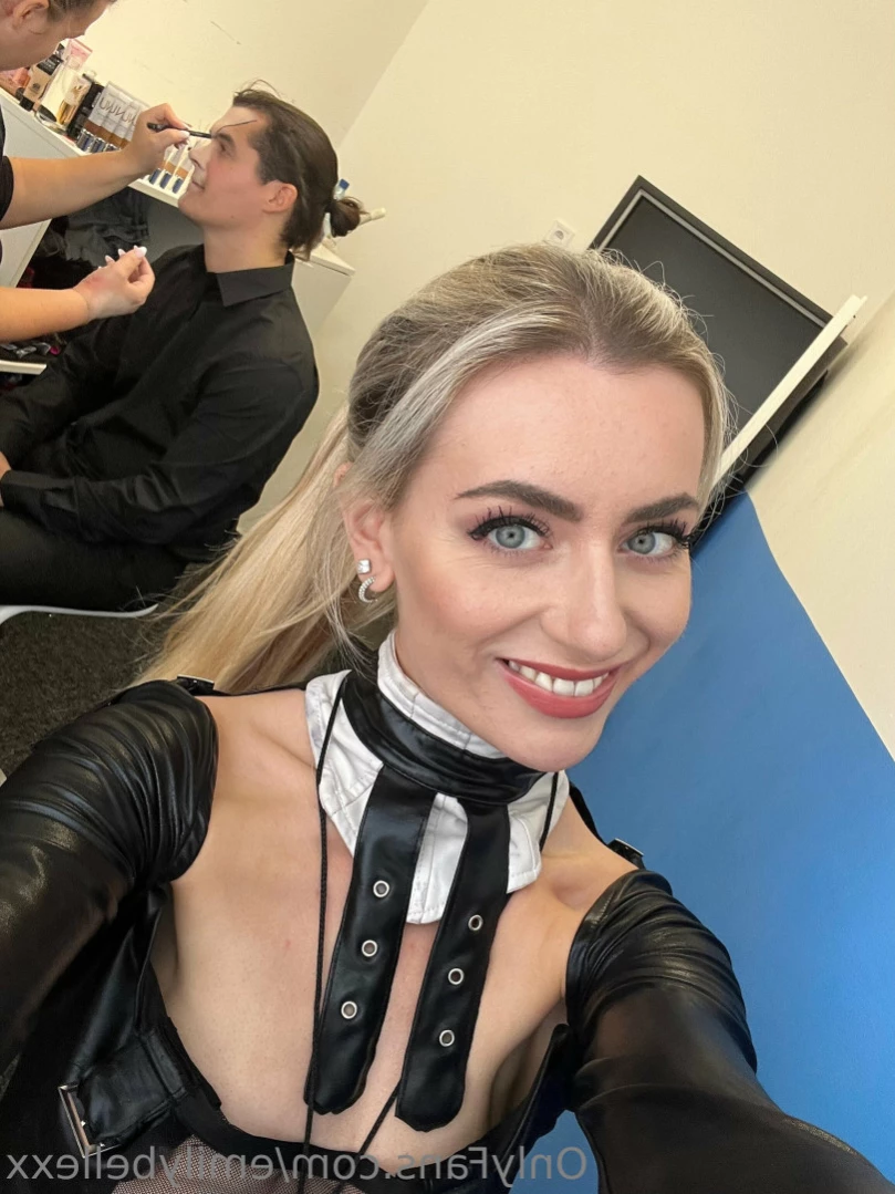 Emily Bellexx [ emilybellexx ] Onlyfans leaked photo 11049176 on Hotleaks.tv
