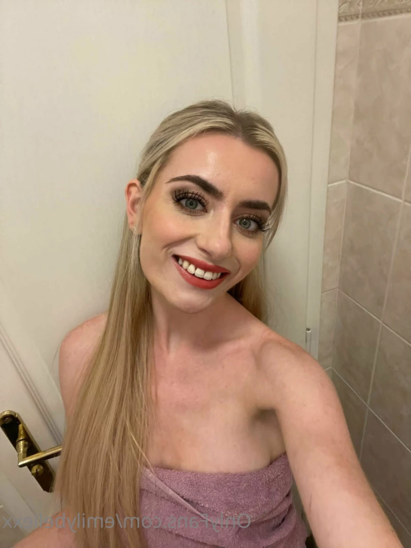 Emily Bellexx [ emilybellexx ] Onlyfans leaked photo 11049250 on Hotleaks.tv