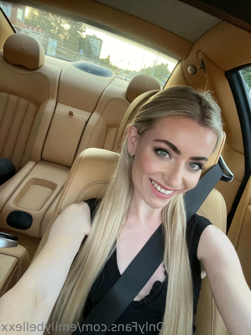 Emily Bellexx [ emilybellexx ] Onlyfans leaked photo 11480106 on Hotleaks.tv
