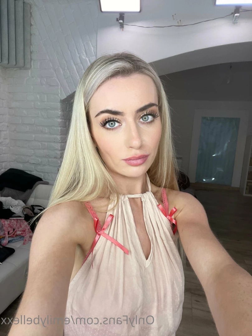 Emily Bellexx [ emilybellexx ] Onlyfans leaked photo 12075579 on Hotleaks.tv