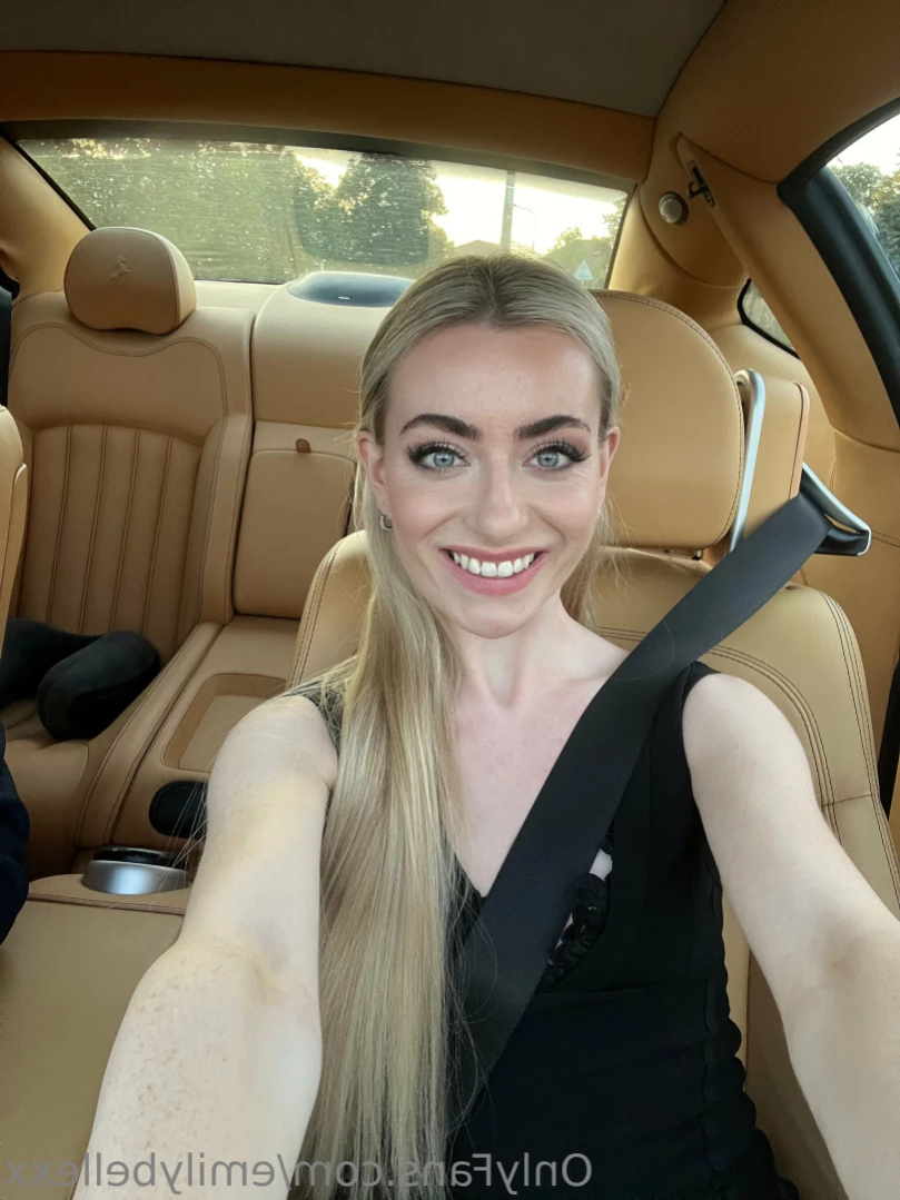 Emily Bellexx [ emilybellexx ] Onlyfans leaked photo 12320735 on Hotleaks.tv