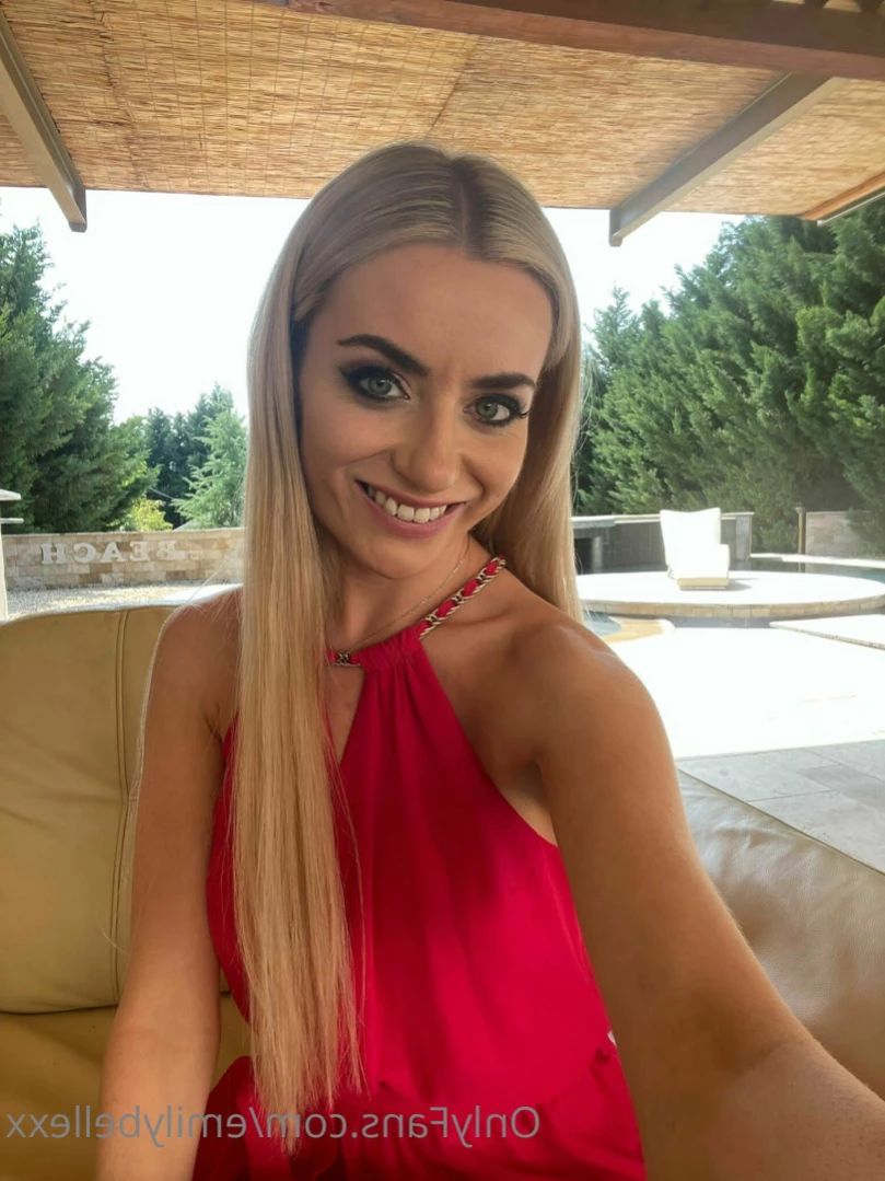 Emily Bellexx [ emilybellexx ] Onlyfans leaked photo 12371752 on Hotleaks.tv