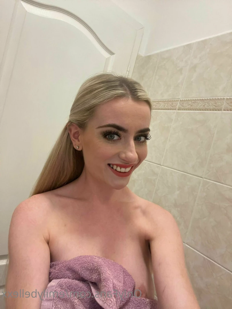 Emily Bellexx [ emilybellexx ] Onlyfans leaked photo 12766968 on Hotleaks.tv