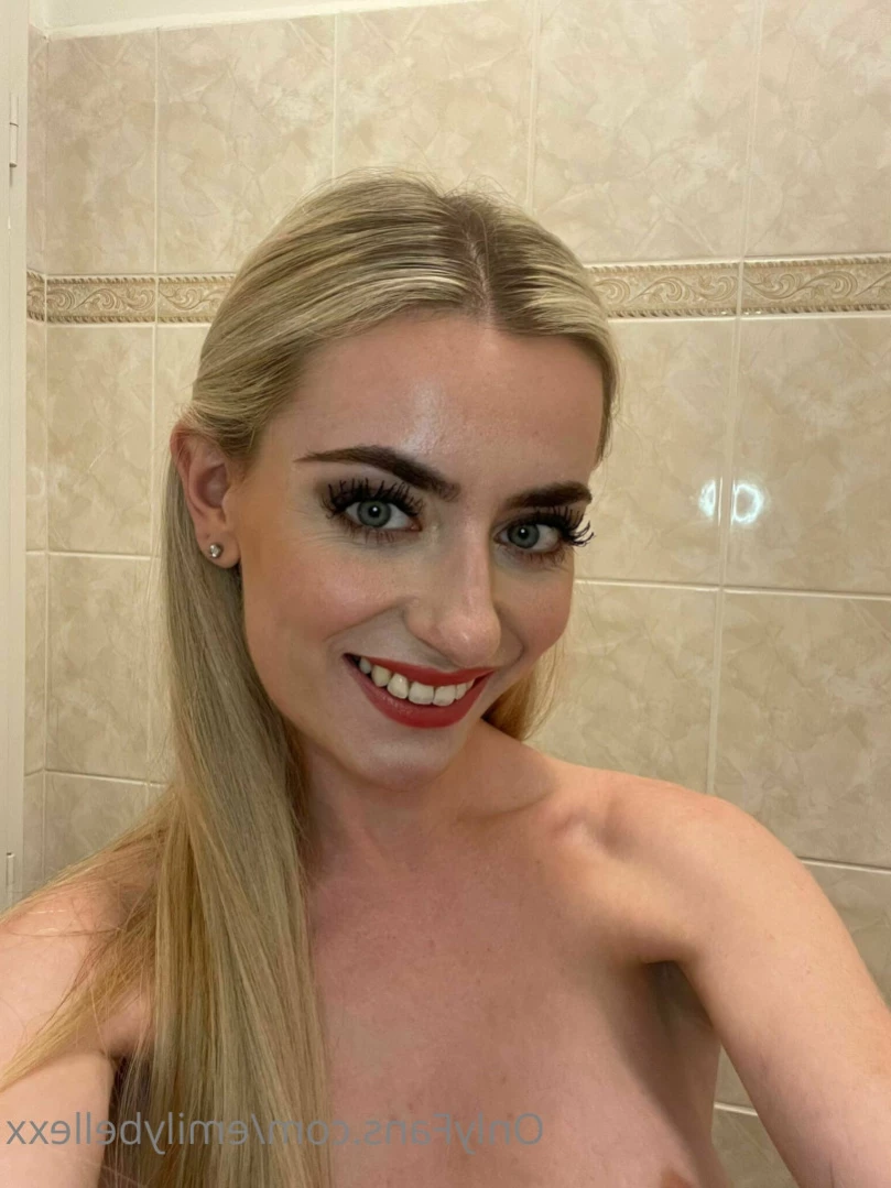 Emily Bellexx [ emilybellexx ] Onlyfans leaked photo 12797947 on Hotleaks.tv