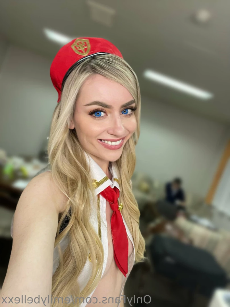 Emily Bellexx [ emilybellexx ] Onlyfans leaked photo 13780806 on Hotleaks.tv