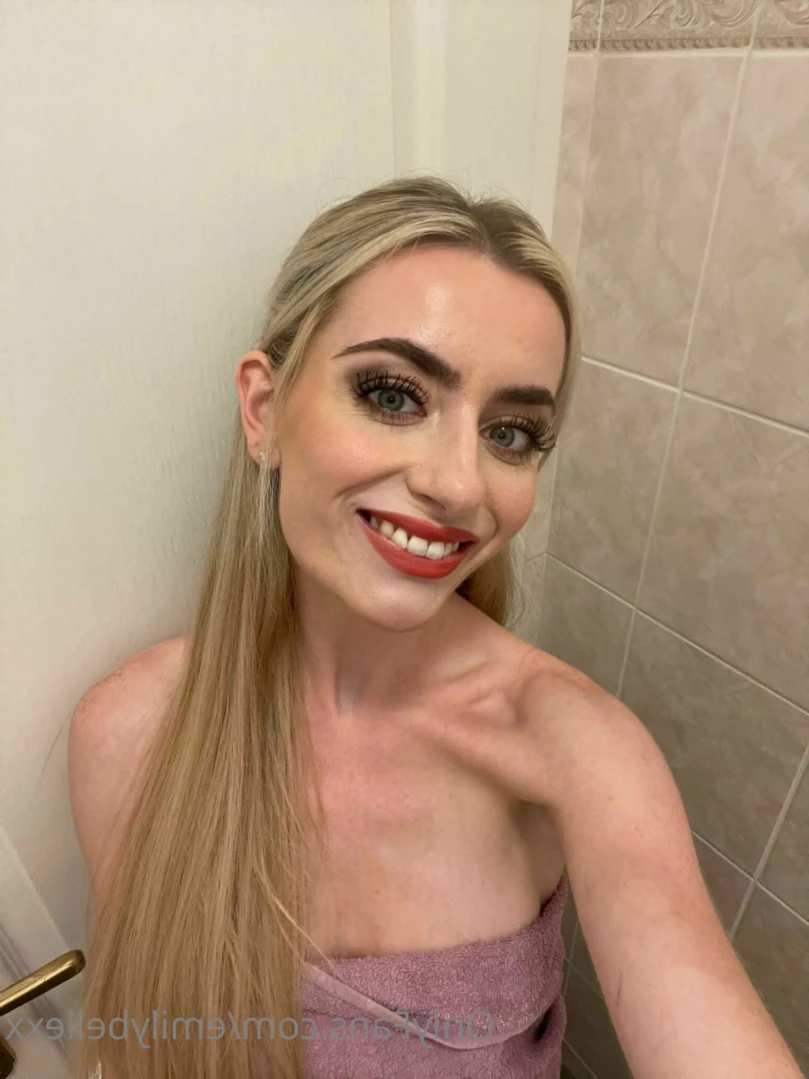 Emily Bellexx [ emilybellexx ] Onlyfans leaked photo 14548474 on Hotleaks.tv