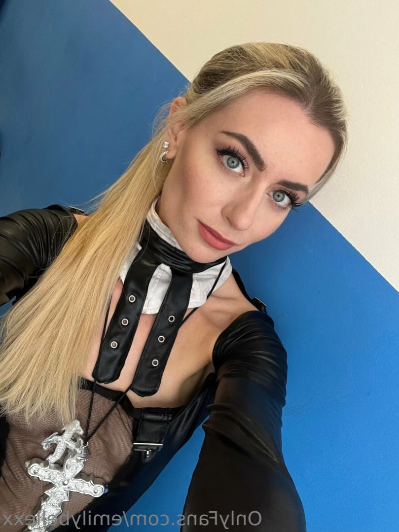 Emily Bellexx [ emilybellexx ] Onlyfans leaked photo 14548524 on Hotleaks.tv