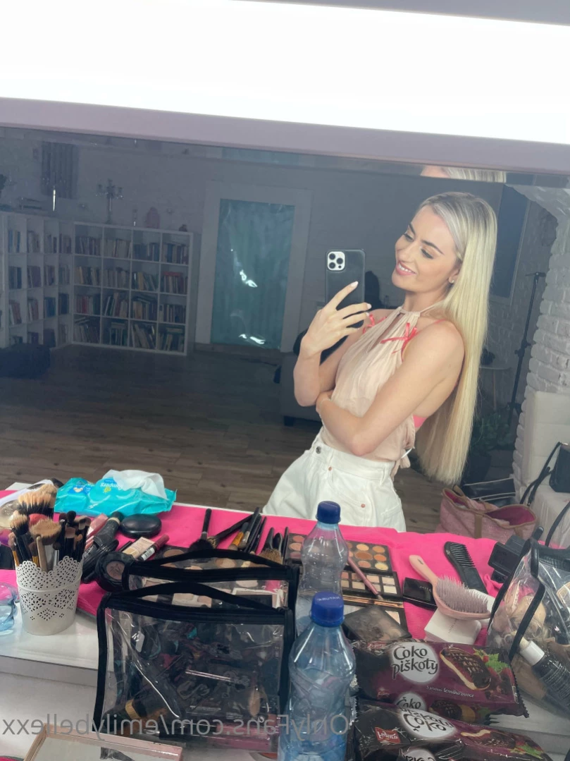 Emily Bellexx [ emilybellexx ] Onlyfans leaked photo 14648627 on Hotleaks.tv