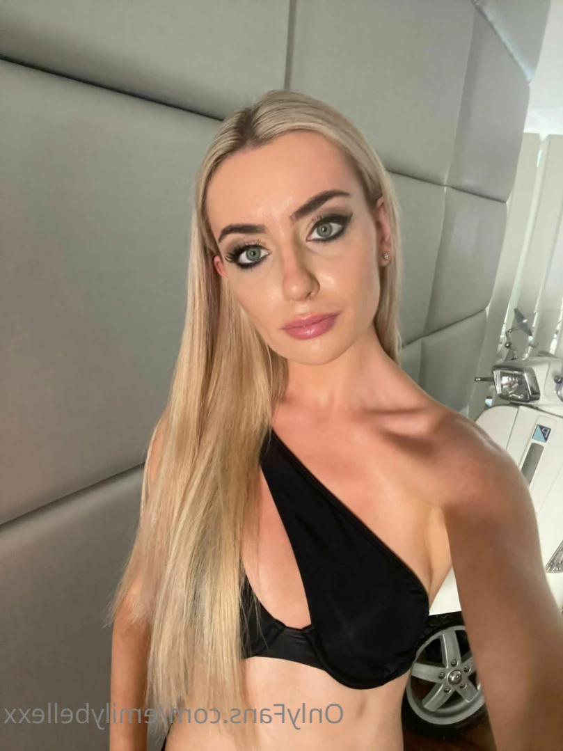 Emily Bellexx [ emilybellexx ] Onlyfans leaked photo 15761950 on Hotleaks.tv