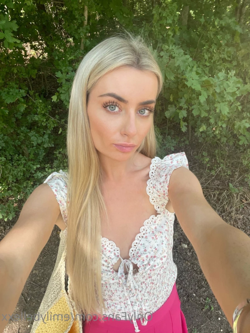 Emily Bellexx [ emilybellexx ] Onlyfans leaked photo 15773712 on Hotleaks.tv