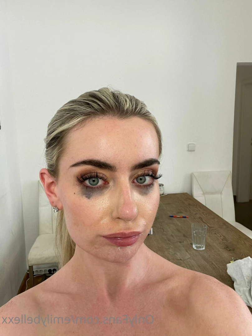 Emily Bellexx [ emilybellexx ] Onlyfans leaked photo 16188995 on Hotleaks.tv