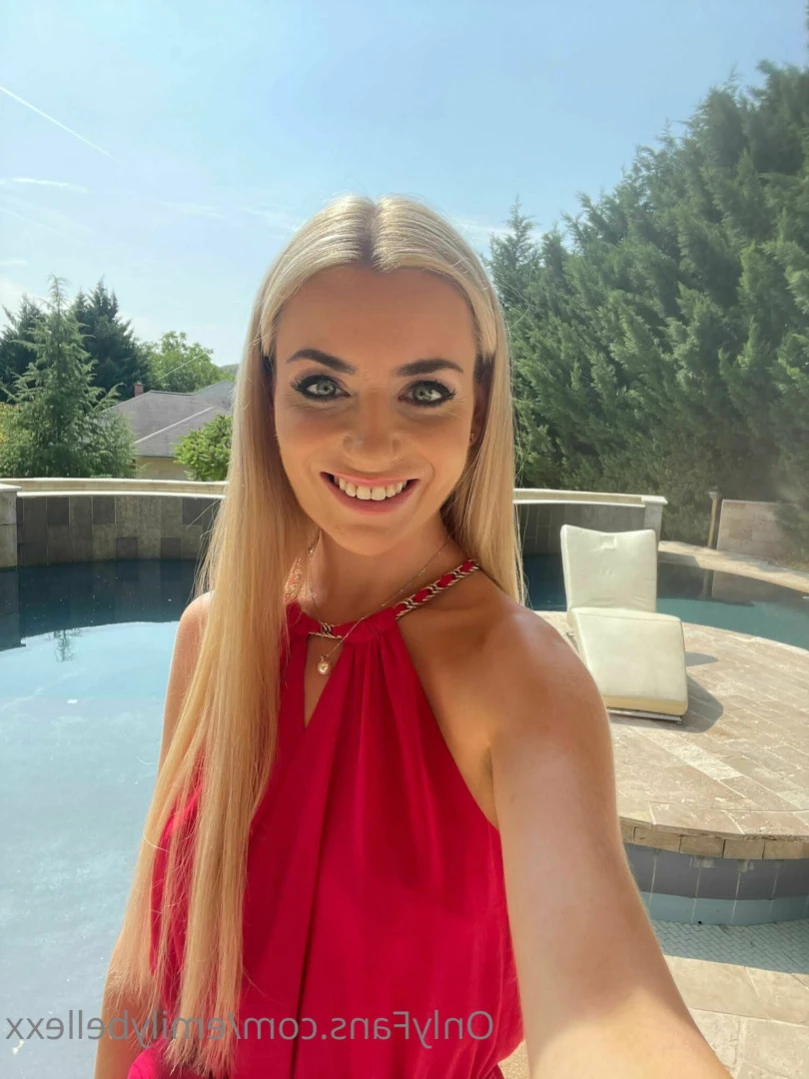 Emily Bellexx [ emilybellexx ] Onlyfans leaked photo 16278996 on Hotleaks.tv