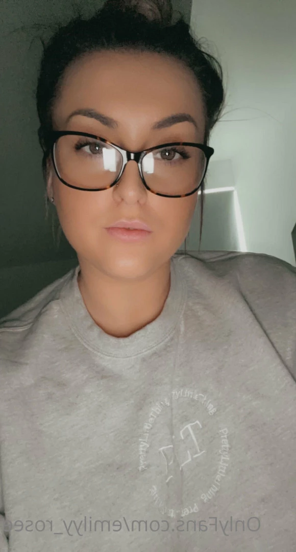 EMILY ROSE 😈SEXT WITH ME! 💦 [ emilyy_rosee ] Onlyfans leaked photo 7496121 on Hotleaks.tv