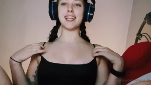 Emma Choice [ emmac_cb ] Onlyfans leaked video 7704532 on Hotleaks.tv