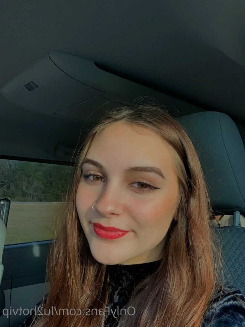 Emma NYU Freshie 😇 [ emmacaulfield18 ] Onlyfans leaked photo 10587405 on Hotleaks.tv