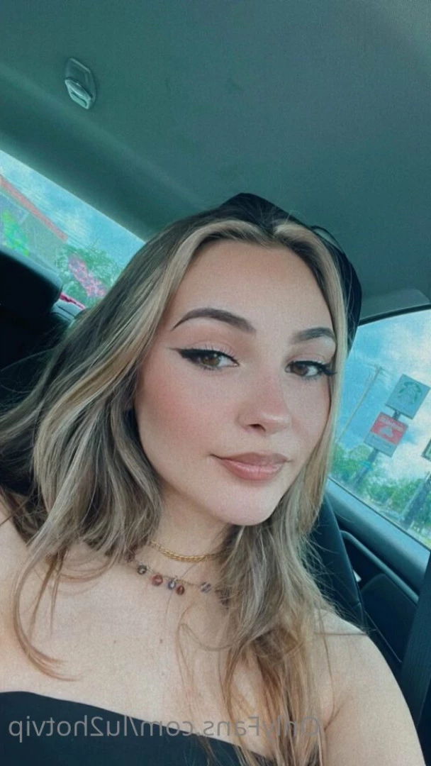 Emma NYU Freshie 😇 [ emmacaulfield18 ] Onlyfans leaked photo 10588289 on Hotleaks.tv