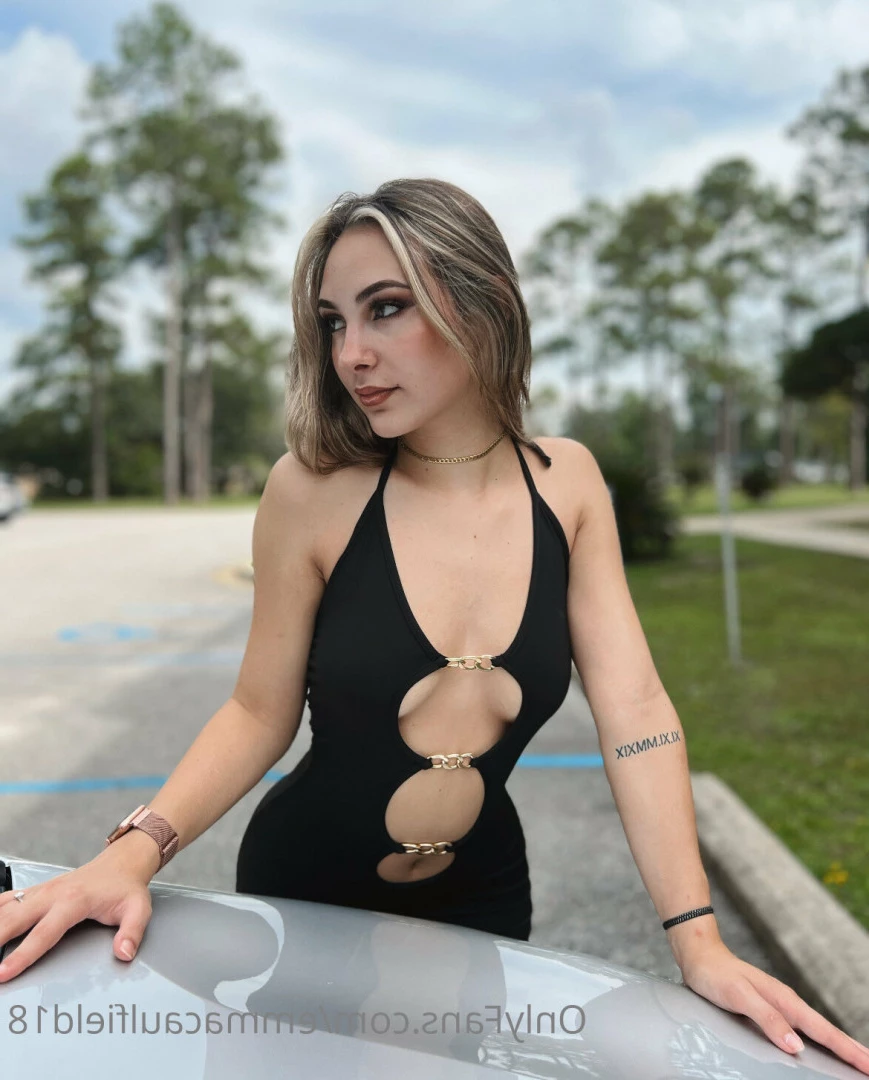 Emma NYU Freshie 😇 [ emmacaulfield18 ] Onlyfans leaked photo 10588370 on Hotleaks.tv