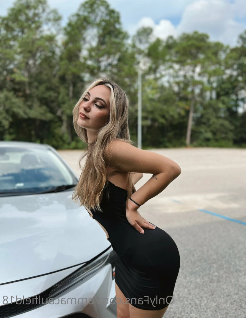 Emma NYU Freshie 😇 [ emmacaulfield18 ] Onlyfans leaked photo 10588415 on Hotleaks.tv