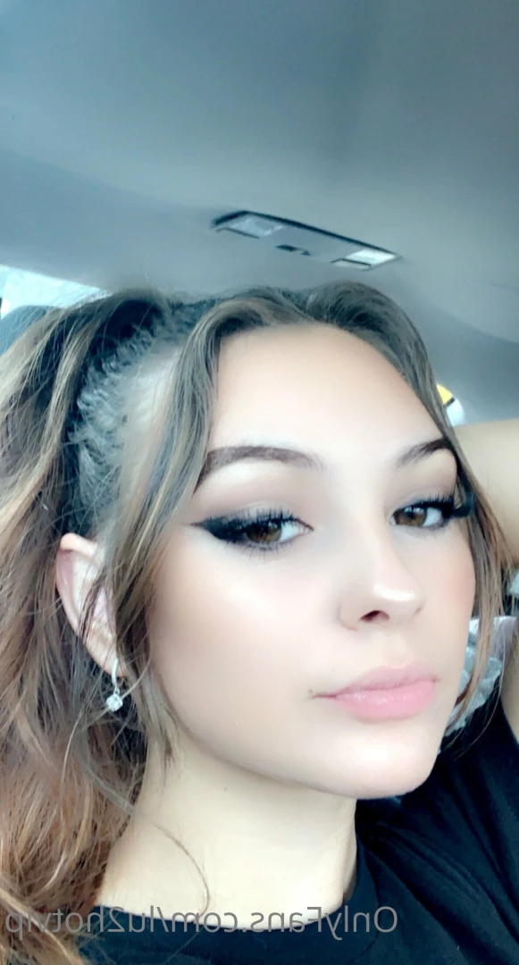 Emma NYU Freshie 😇 [ emmacaulfield18 ] Onlyfans leaked photo 10589393 on Hotleaks.tv