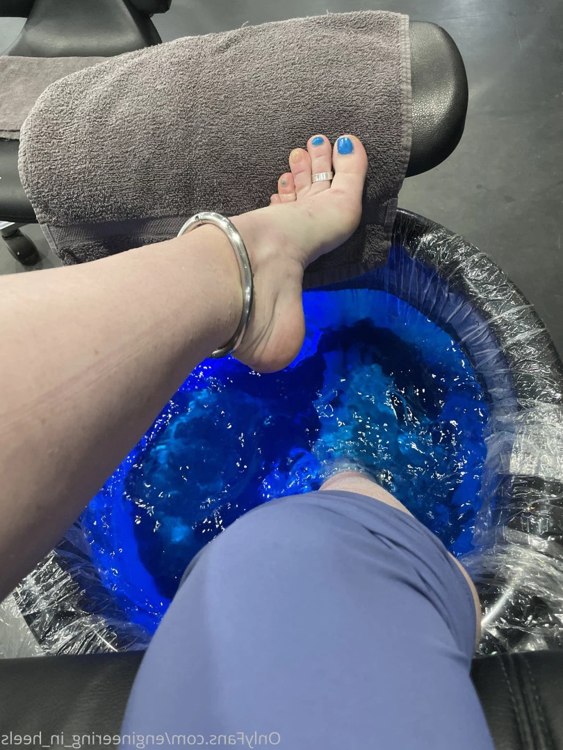 Mara Winter [ engineering_in_heels ] Onlyfans leaked photo 7167223 on Hotleaks.tv