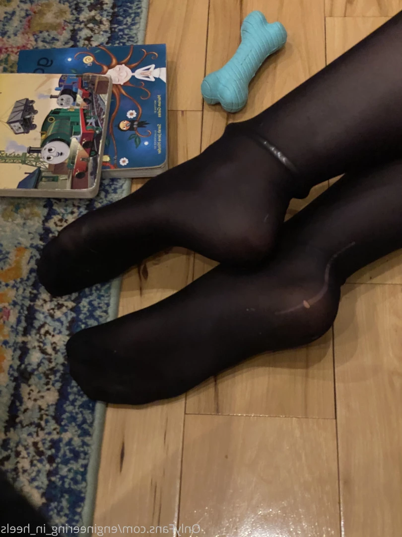 Mara Winter [ engineering_in_heels ] Onlyfans leaked photo 7167355 on Hotleaks.tv