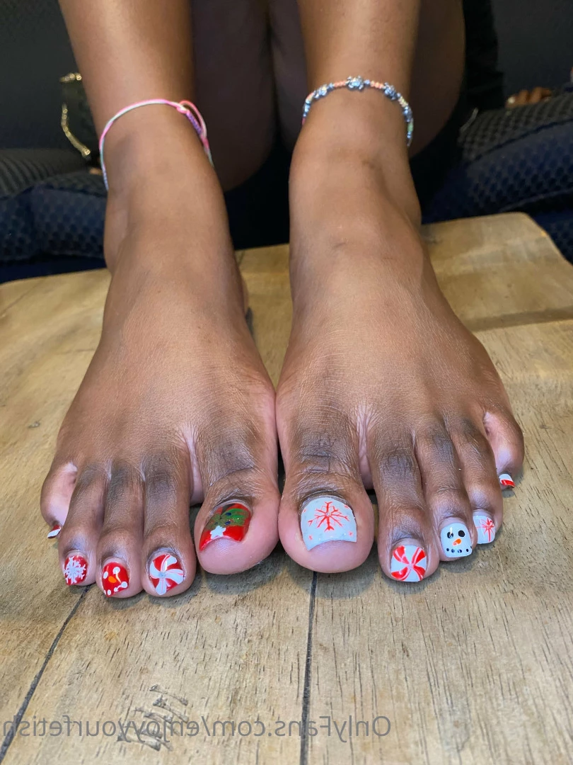 THE FOOT WORSHIP LEGEND [ enjoyyourfetish ] Onlyfans leaked photo 7158295 on Hotleaks.tv