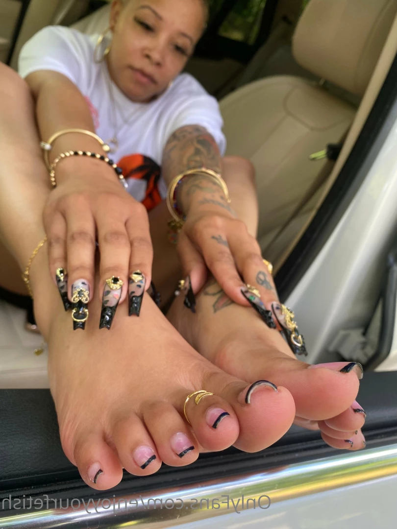 THE FOOT WORSHIP LEGEND [ enjoyyourfetish ] Onlyfans leaked photo 7159139 on Hotleaks.tv