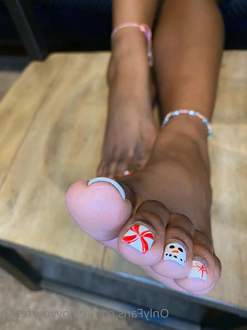 THE FOOT WORSHIP LEGEND [ enjoyyourfetish ] Onlyfans leaked photo 7164166 on Hotleaks.tv