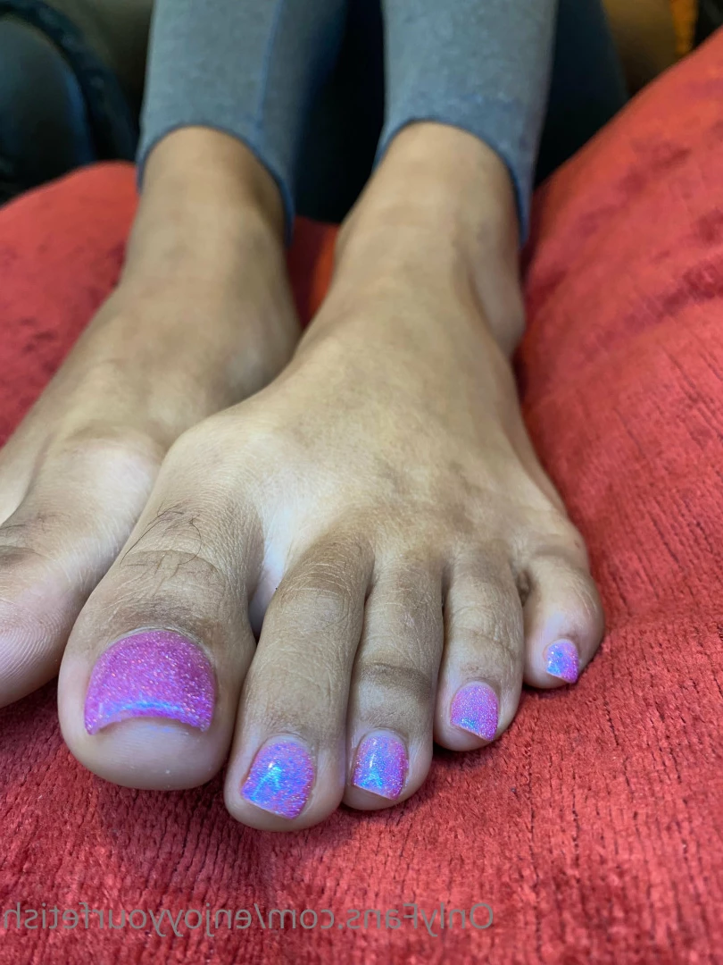 THE FOOT WORSHIP LEGEND [ enjoyyourfetish ] Onlyfans leaked photo 7168121 on Hotleaks.tv