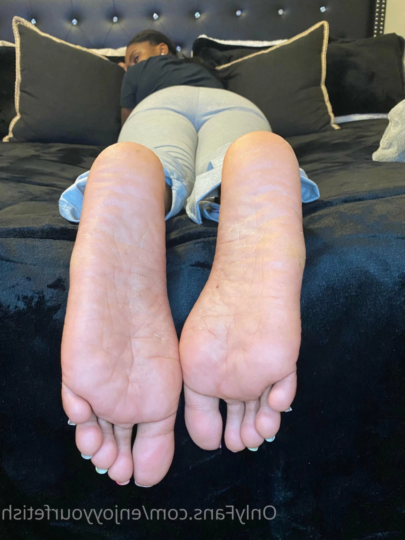 THE FOOT WORSHIP LEGEND [ enjoyyourfetish ] Onlyfans leaked photo 7169170 on Hotleaks.tv
