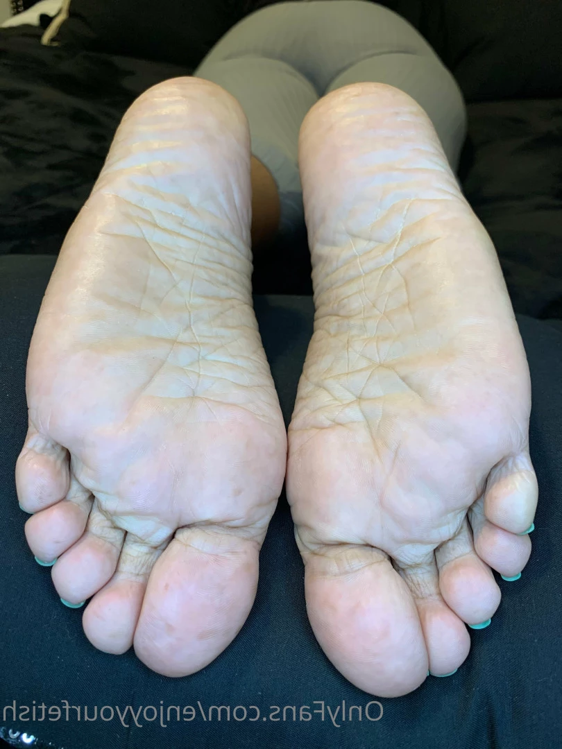 THE FOOT WORSHIP LEGEND [ enjoyyourfetish ] Onlyfans leaked photo 7170036 on Hotleaks.tv