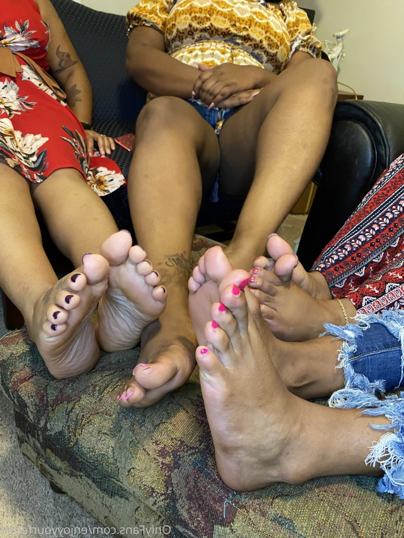THE FOOT WORSHIP LEGEND [ enjoyyourfetish ] Onlyfans leaked photo 7171640 on Hotleaks.tv