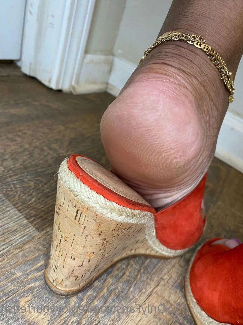 THE FOOT WORSHIP LEGEND [ enjoyyourfetish ] Onlyfans leaked photo 7172792 on Hotleaks.tv