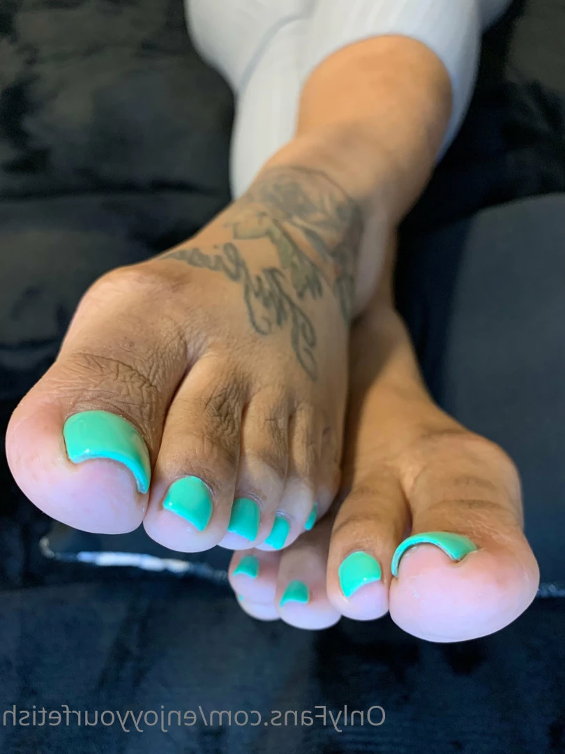 THE FOOT WORSHIP LEGEND [ enjoyyourfetish ] Onlyfans leaked photo 7183274 on Hotleaks.tv